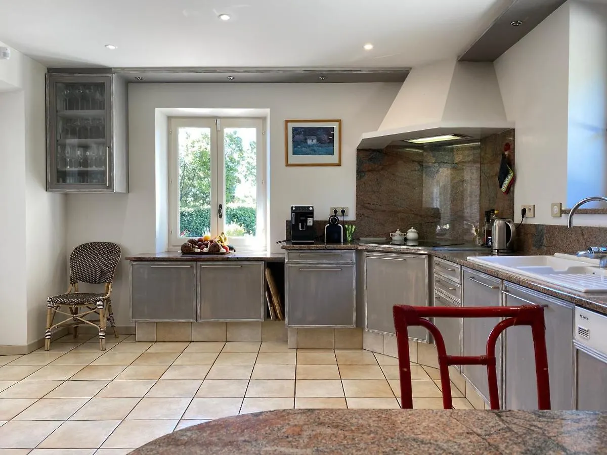 La Maison De Inna Bonnieux 0*,